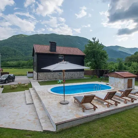 Nina Holiday Home With A Heated Pool Brusane Exterior photo