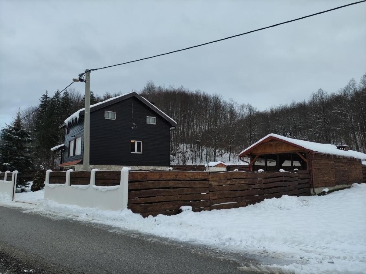 Holiday home Nina With A Heated Pool Brusane